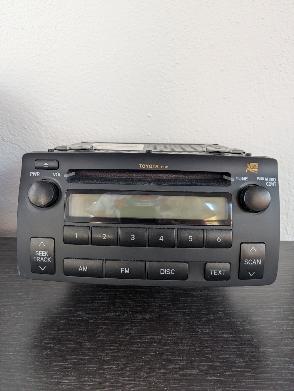 2004-2008 TOYOTA COROLLA STEREO RADIO RECEIVER AM FM CD 86120-02430 OEM